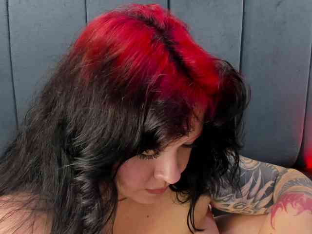 VictoriaRossy webcam