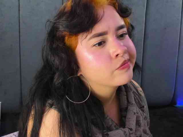 VictoriaRossy webcam