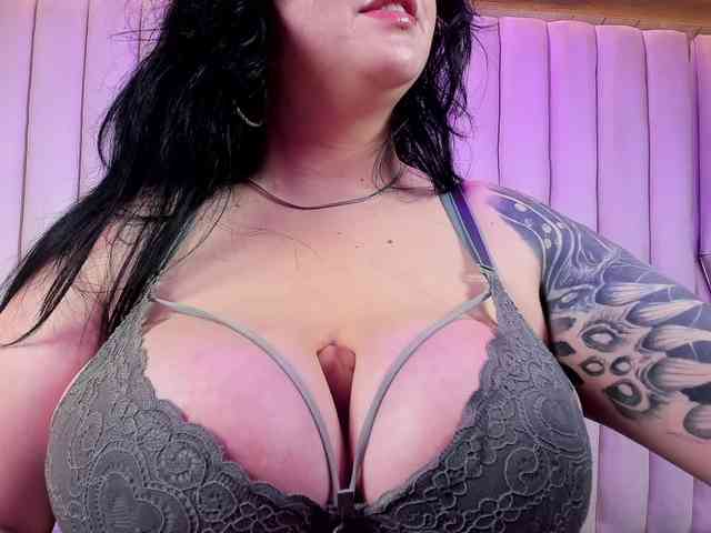 VictoriaRossy webcam