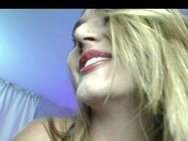 DakotaRobbins live cam on BongaCams