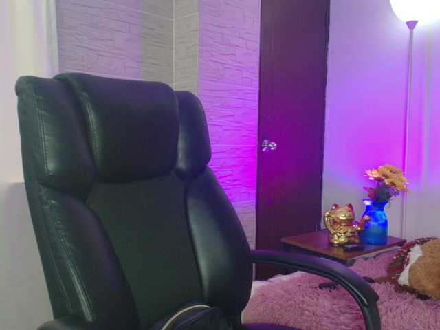 DakotaRobbins live cam on BongaCams