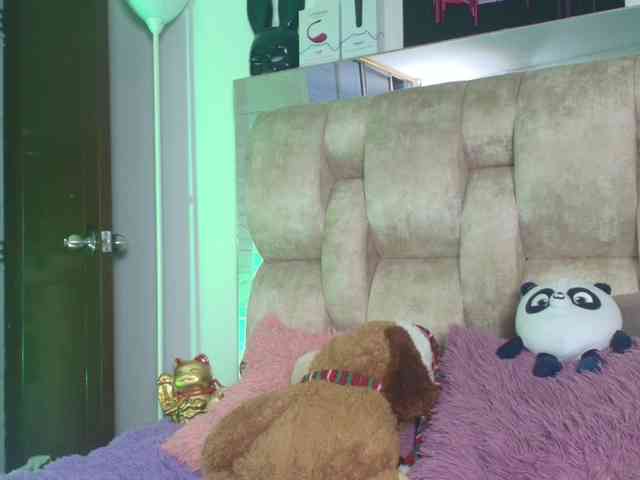 DakotaRobbins webcam