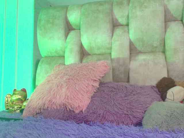 DakotaRobbins webcam