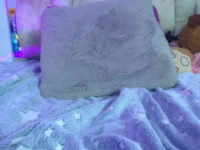 DakotaRobbins webcam