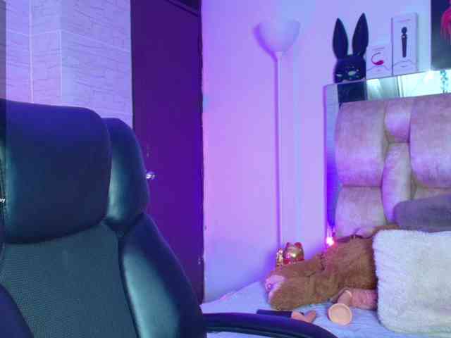 DakotaRobbins webcam