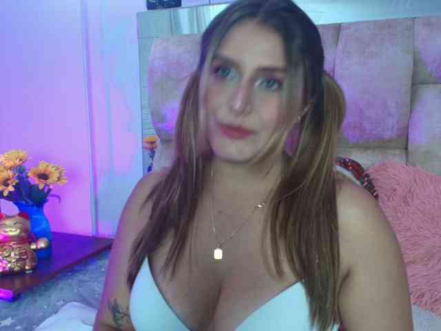 DakotaRobbins webcam