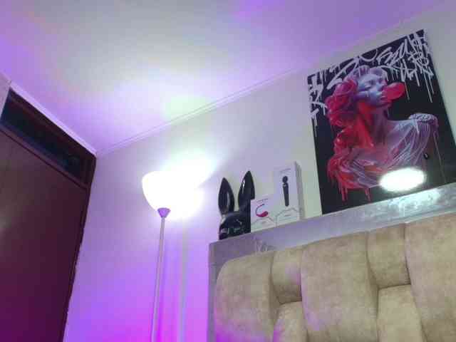 DakotaRobbins webcam