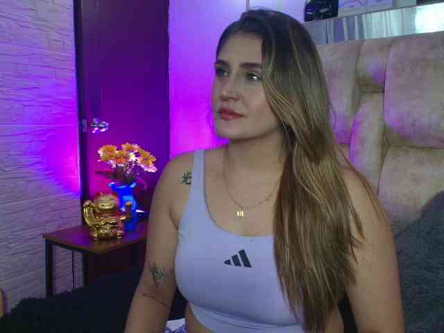 DakotaRobbins webcam