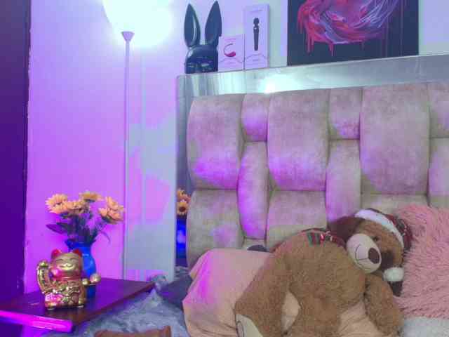 DakotaRobbins webcam