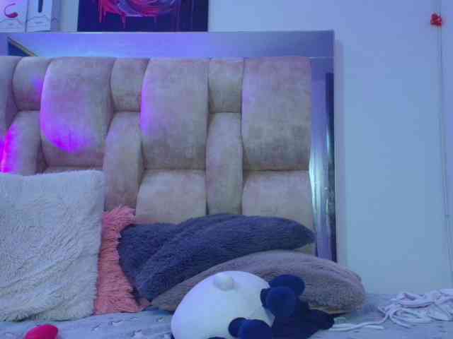 DakotaRobbins webcam