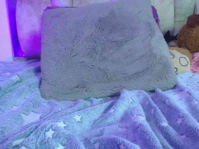 DakotaRobbins webcam