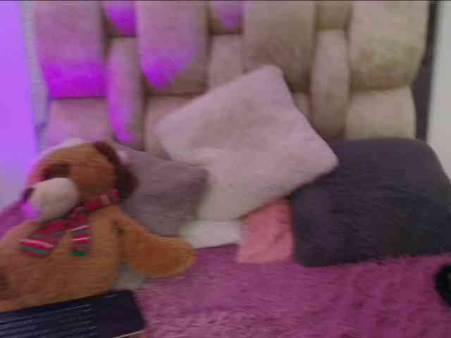 DakotaRobbins webcam