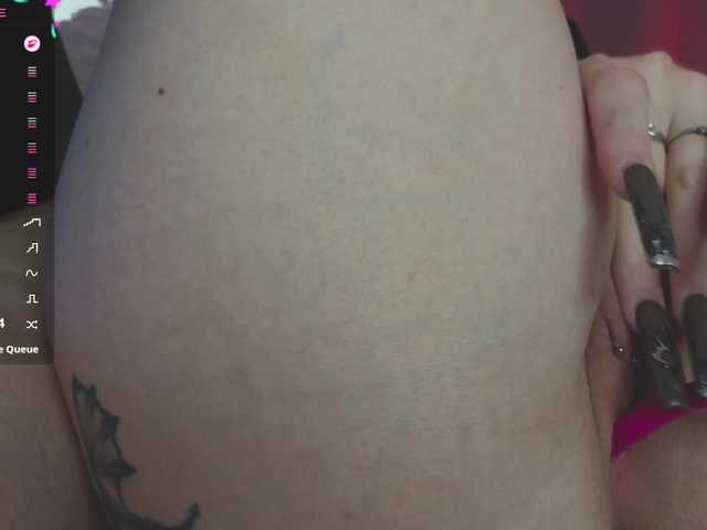 JanePorter's BongaCams show and profile