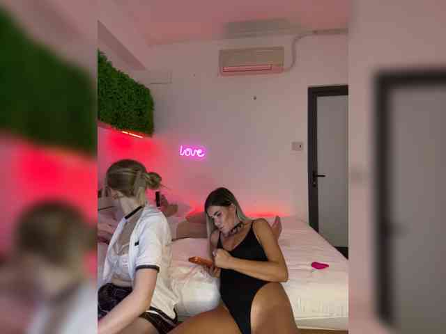 GOROD_GREHOV webcam
