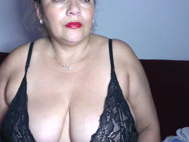 majobarraza live cam on BongaCams
