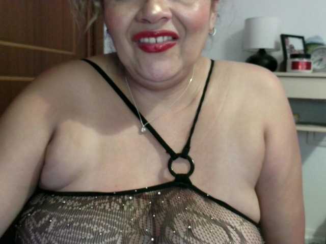 majobarraza live cam on BongaCams