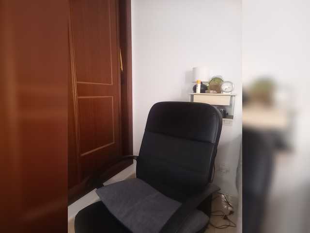 majobarraza live cam on BongaCams