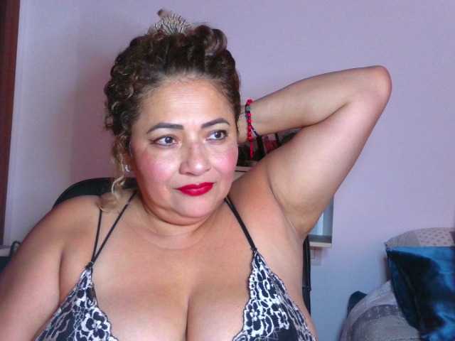majobarraza live cam on BongaCams