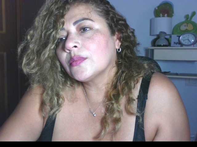 majobarraza live cam on BongaCams
