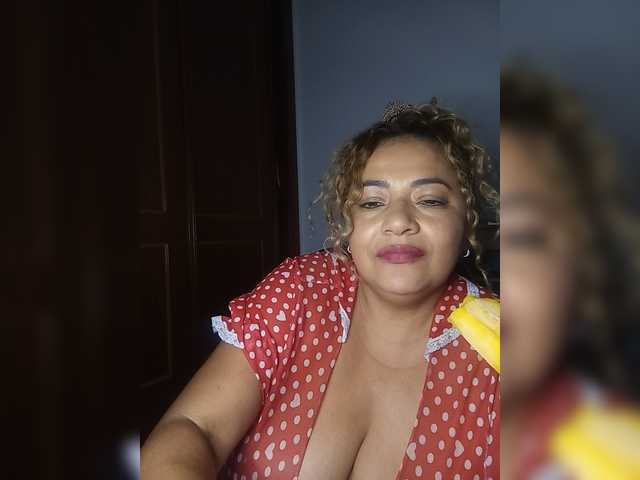 majobarraza live cam on BongaCams