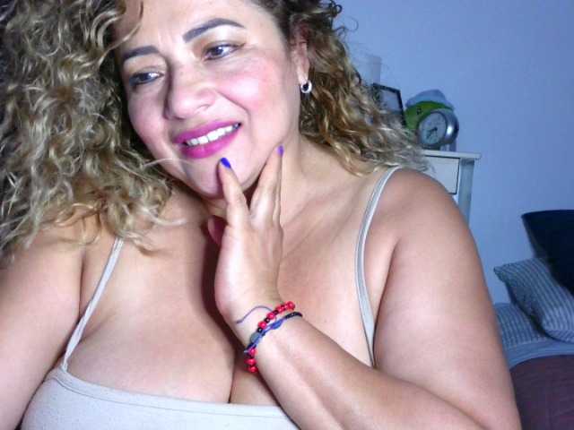 majobarraza live cam on BongaCams