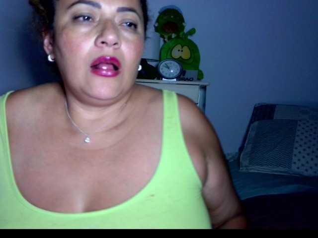 majobarraza live cam preview