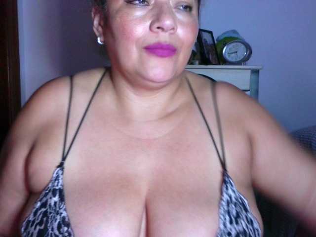 majobarraza live cam on BongaCams