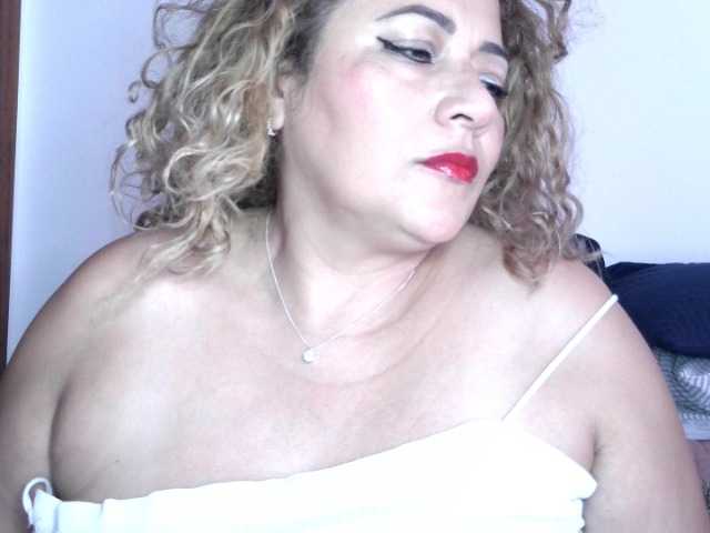 majobarraza live cam on BongaCams