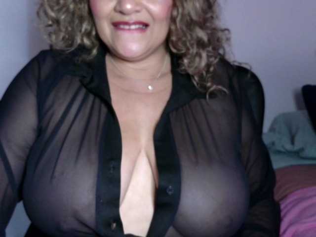 majobarraza live cam on BongaCams