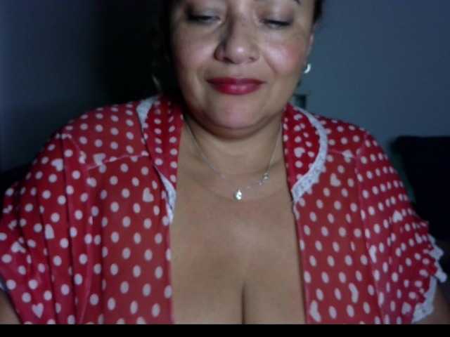 majobarraza live cam on BongaCams