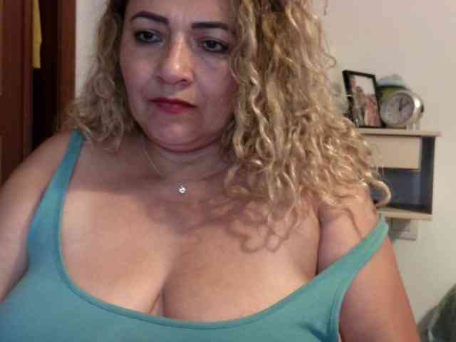 majobarraza webcam