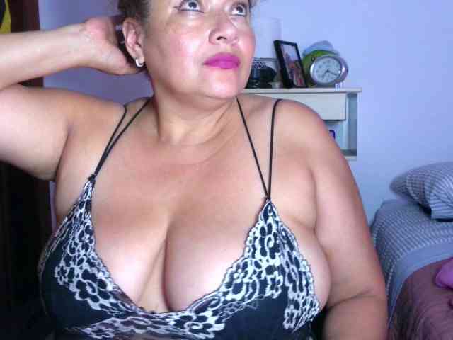 majobarraza's live room