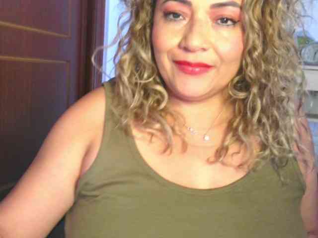 majobarraza Live Webcam on BongaCams