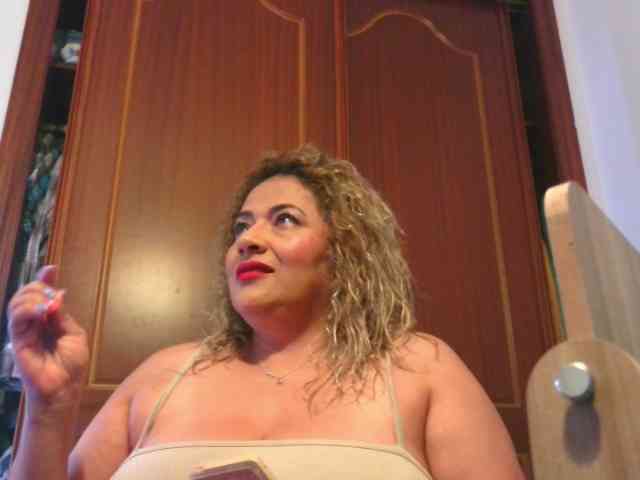 majobarraza webcam