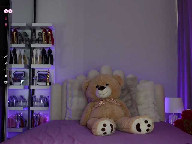 AngelaMyst live cam on BongaCams