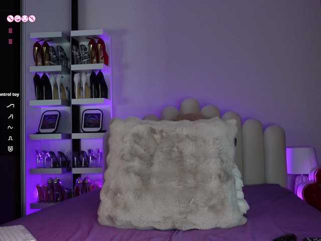 AngelaMyst live cam on BongaCams