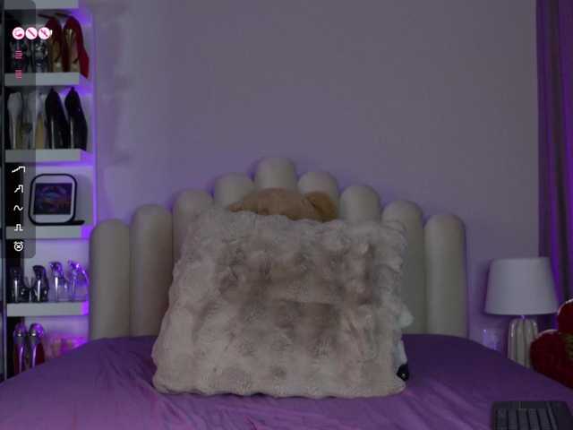 AngelaMyst live webcam show