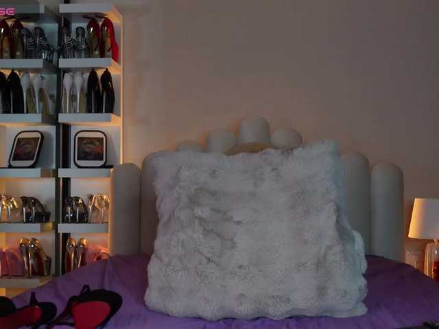 AngelaMyst live cam