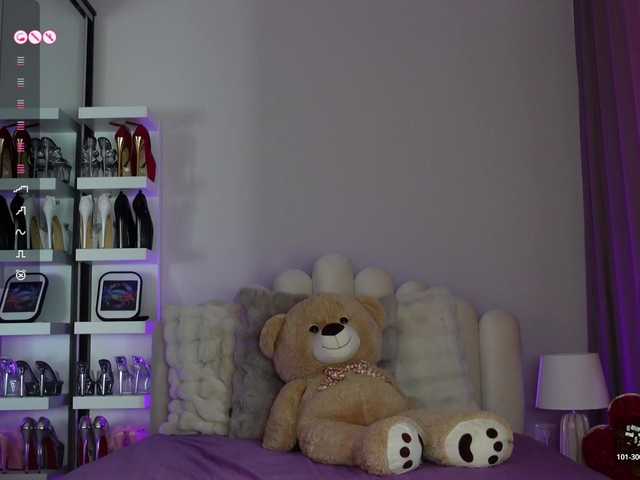 AngelaMyst live webcam show