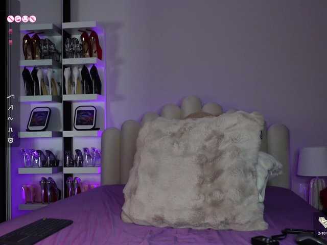 AngelaMyst Live Cam on BongaCams
