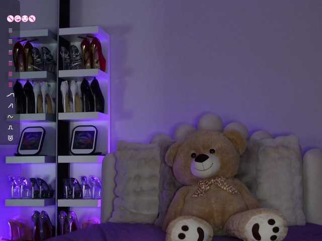 AngelaMyst live cam on BongaCams