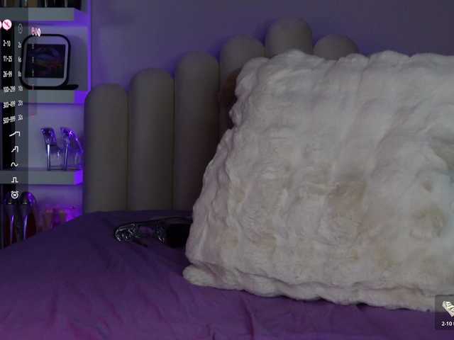 AngelaMyst live webcam show
