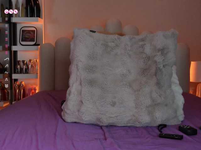 AngelaMyst live webcam show