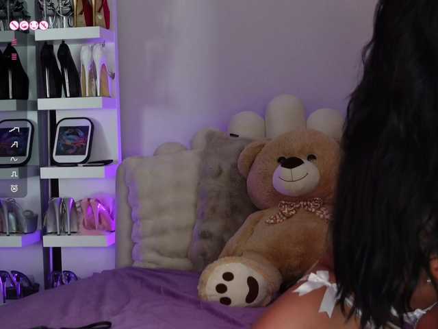 AngelaMyst webcam