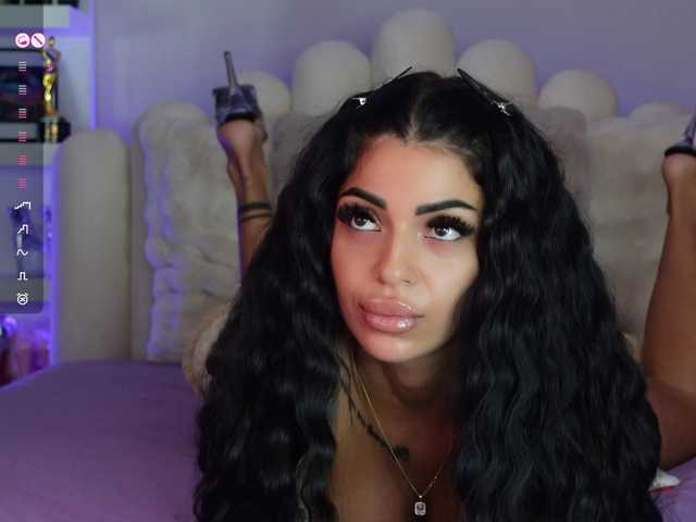 AngelaMyst live cam preview