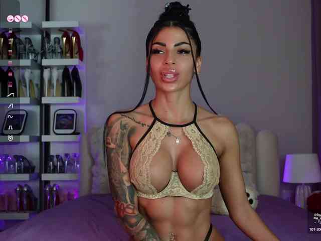 AngelaMyst webcam