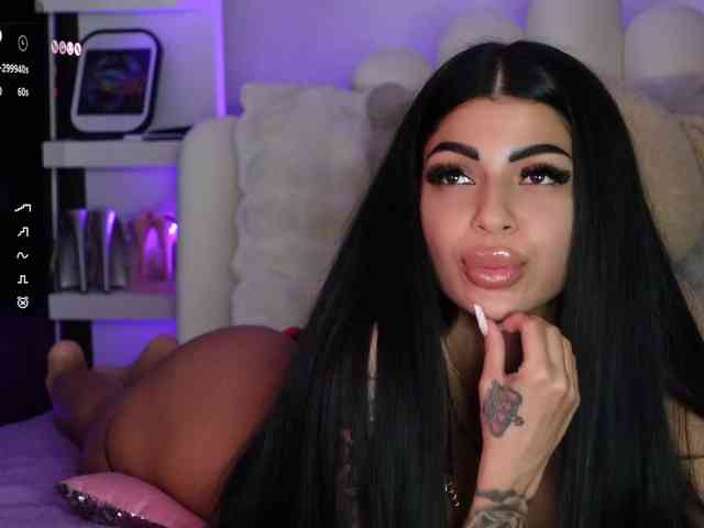AngelaMyst webcam
