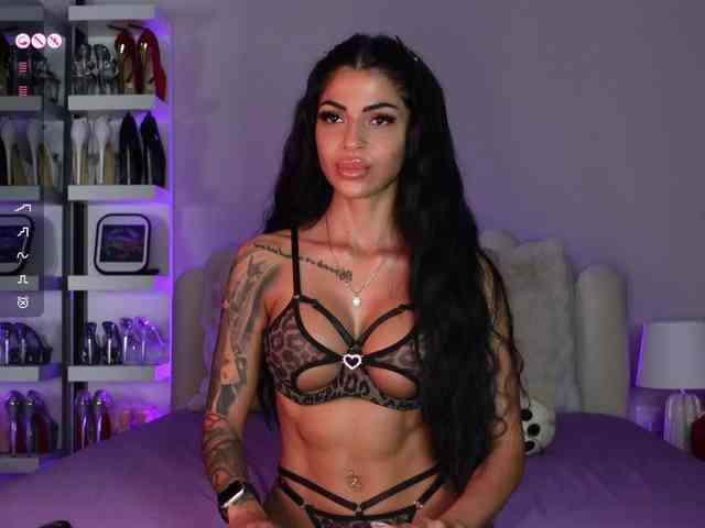 Model: AngelaMyst