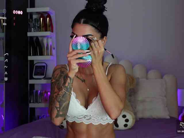 AngelaMyst webcam