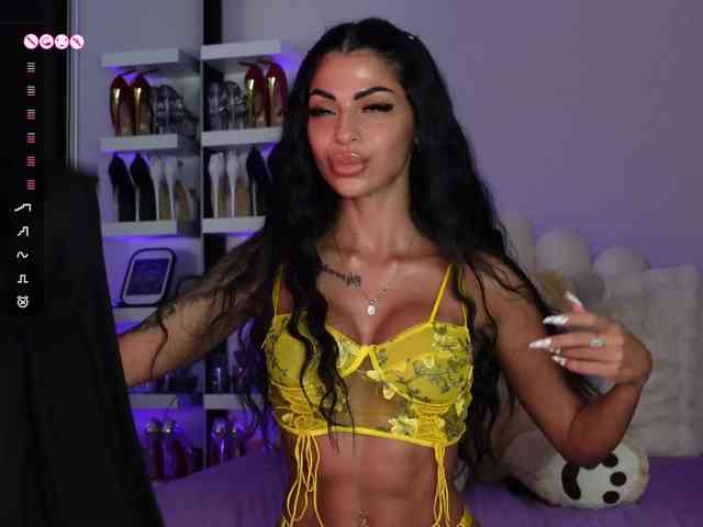 AngelaMyst Sex Cam Show